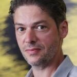 kNJWfwSMX4cwz8CduxGNtb4MSlw-1