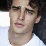 1aclLzISTojUZ9CrKsRcI1eIJls-1