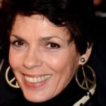 uRTy6uxDqKzT4qUa00NjBsrcF3e