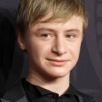 zIZw7UaSFZXAjeofKnkxTcQvEwS