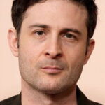 7UK3QYeWql7lPyU8aqY204g2WV5