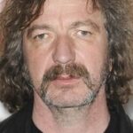 SNuKtVcGejDrxmMrvHBksrTs5x